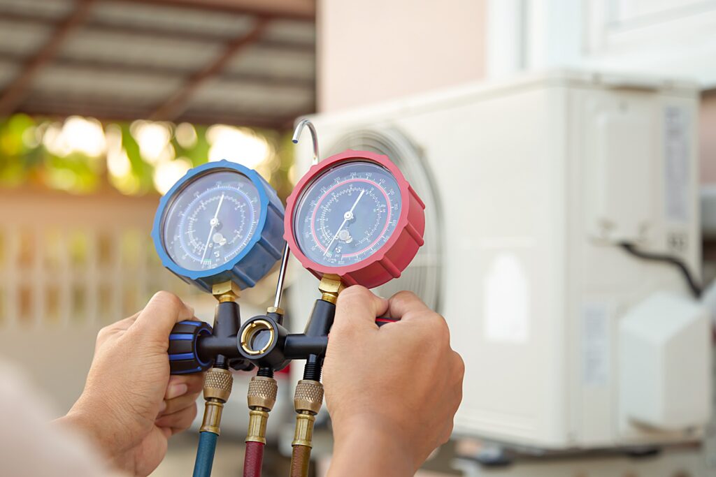 Heat pump gauge maintenance
